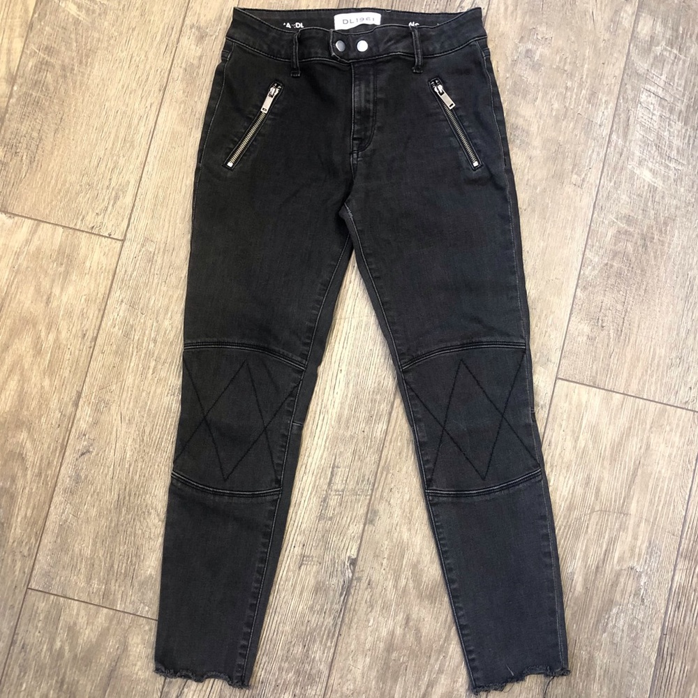 DL1961 No.4 Instasculpt Crop Moto Jeans in Mirage